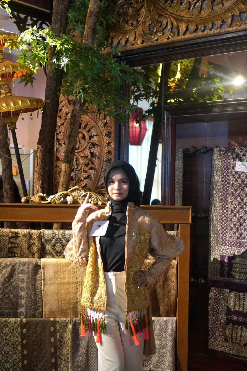KEYSHA THAHIRAH SANTOSO